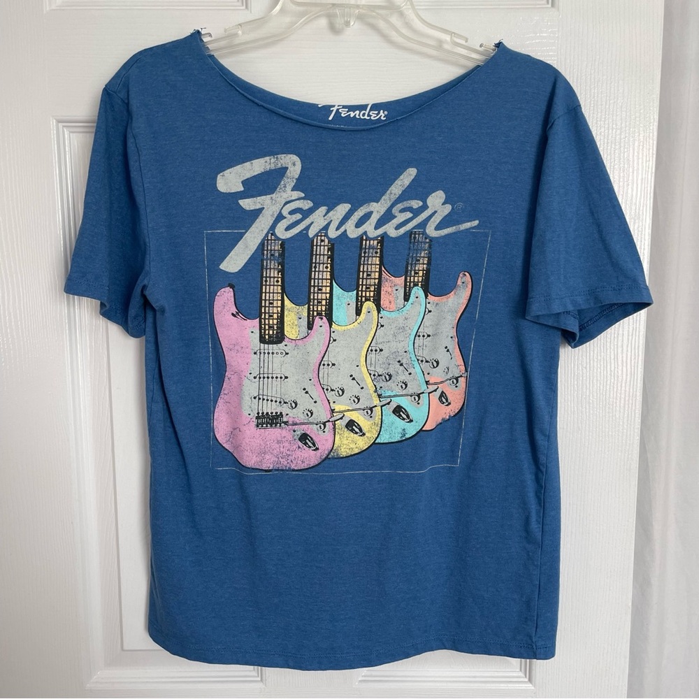 Fender Cut Neck Guitar T-Shirt Off Shoulder Altered Retro 90s Y2K Indie Band Tee